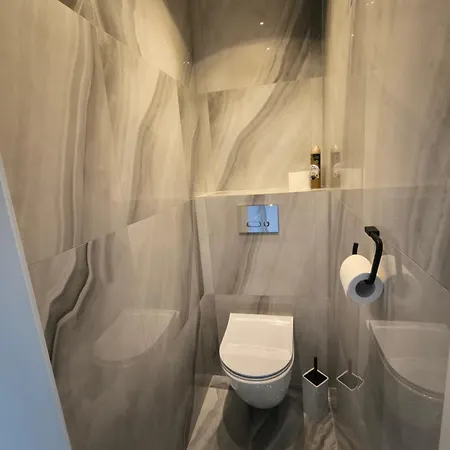 Tabago 31 Legnicka 39 * Lubiń